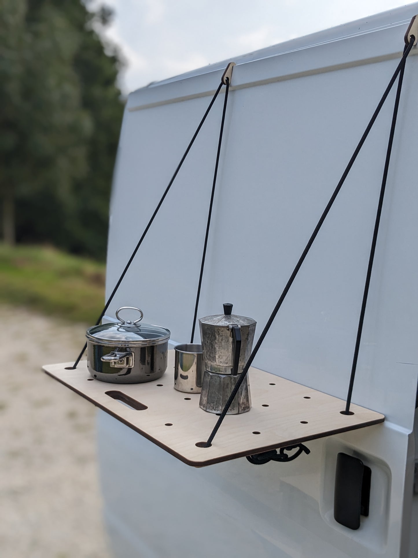 KIUBIQ Holzdeckel für Euroboxen – robust & wetterfest für Camping & Lagerung