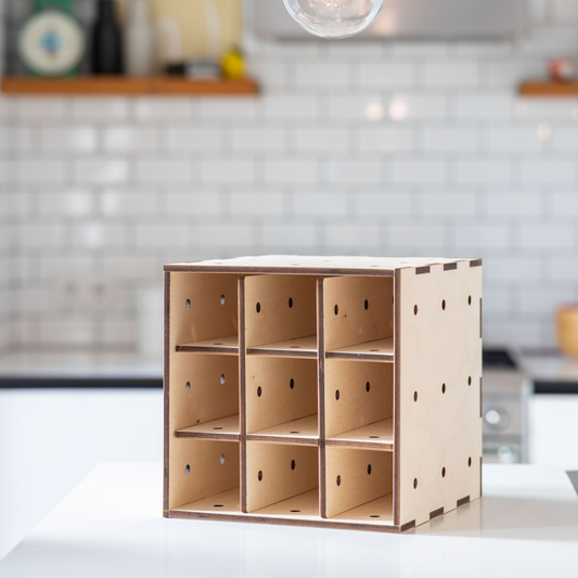 Holzkiste mit Einsatz für 9 Weinflaschen